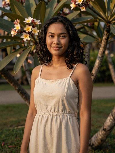 Sari, 29, Balinese Indonesian woman from Denpasar looking for serious international dating