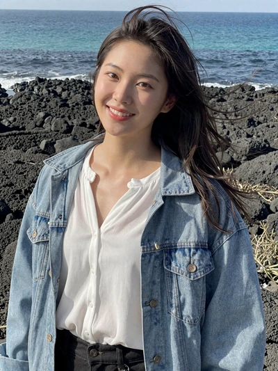 Subin, 29, Korean woman from Jeju Island seeking lasting relationship online